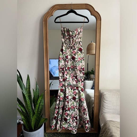 HOUSE OF CB Malika Corset Floral Limited Edition Mermaid Strapless Gown Dress - Picture 2 of 14